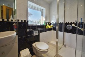 Photo 7- click for photo gallery